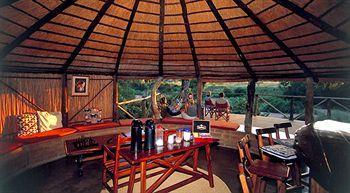 Umlani Bushcamp *